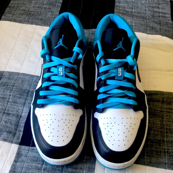 Jordan size 13 men, No box included, Never used - Picture 2 of 6